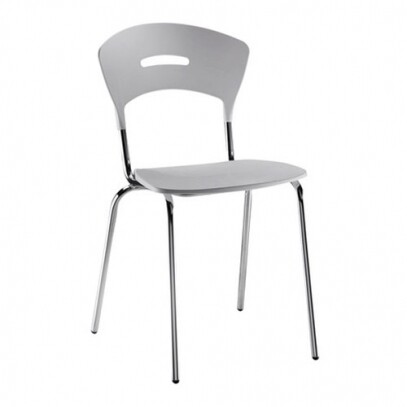 Cadeira Cromada Empilhvel com Assento Branco MOD-138 Milano Mveis. Studio Di Fano